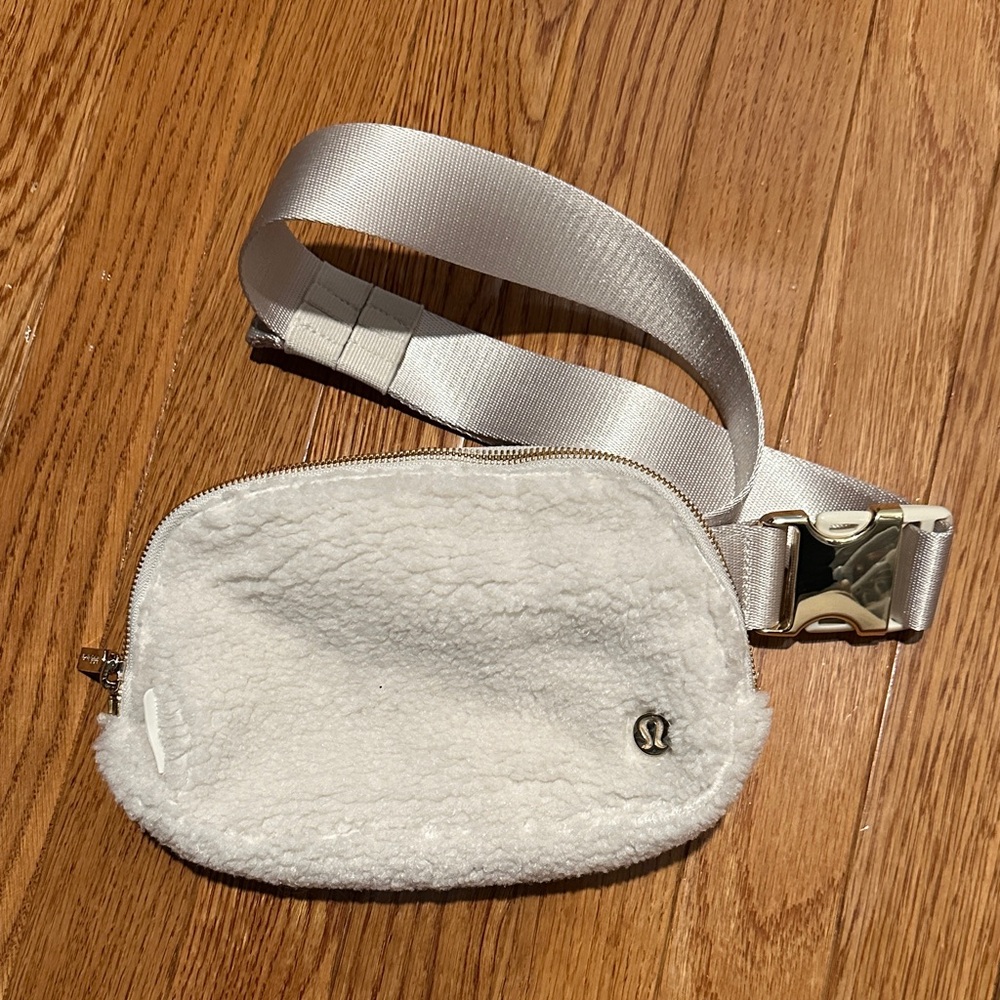 lululemon athletica Cream Fleece Crossbody Bag